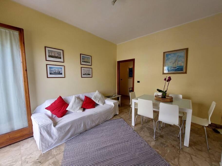 Acquadimare Apartment Viareggio Exterior foto